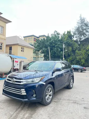 Toyota Highlander 2016 Blue