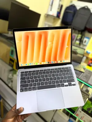 Laptop Apple MacBook Air 2020 M1 16GB Apple M1 SSD 256GB