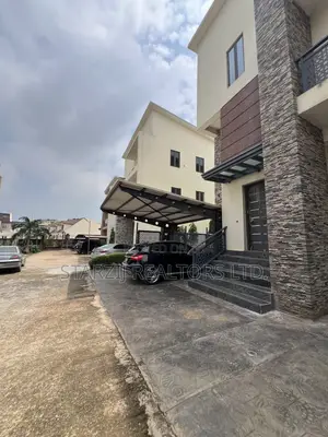 5bdrm Duplex in Mabushi for sale