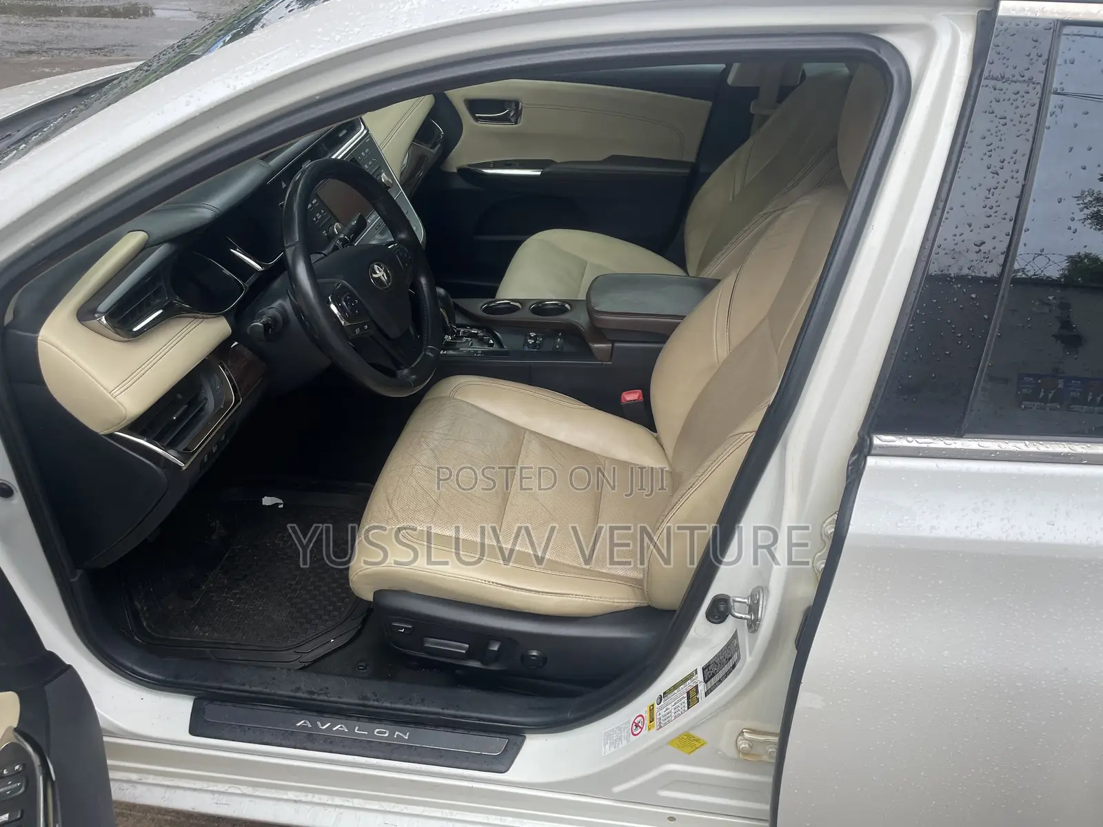 Toyota Avalon 2014 White