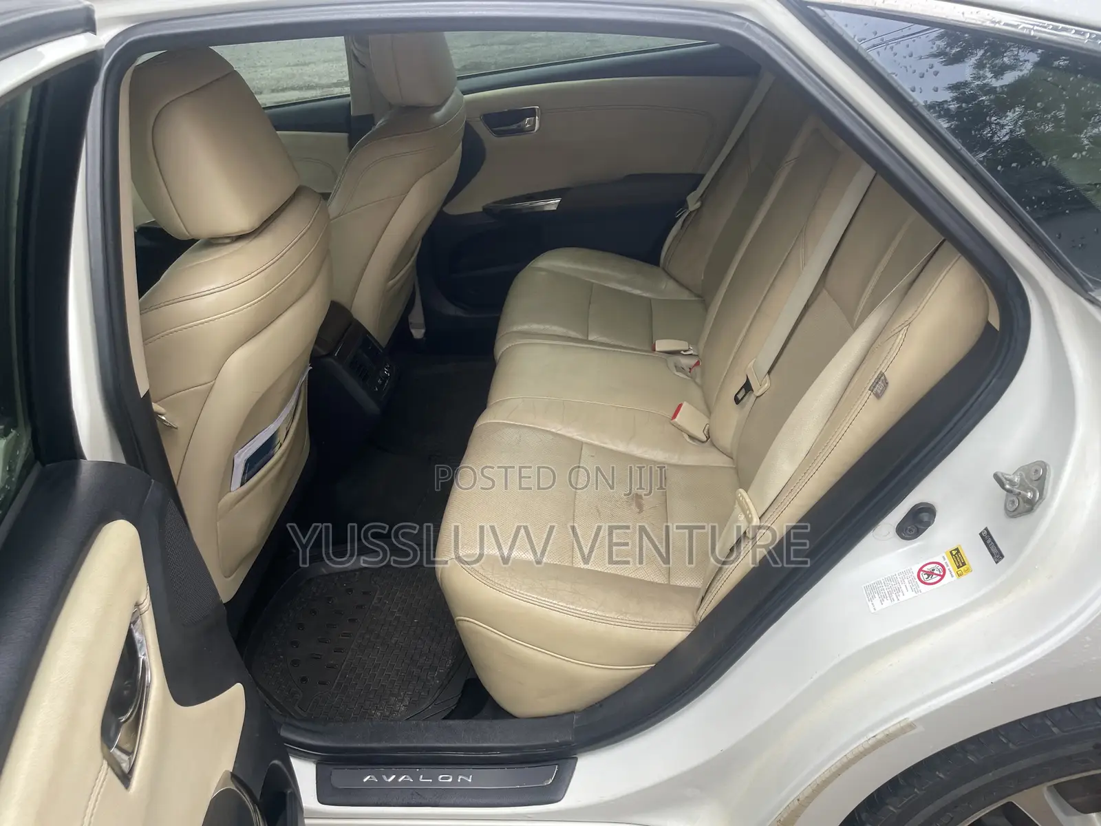 Toyota Avalon 2014 White