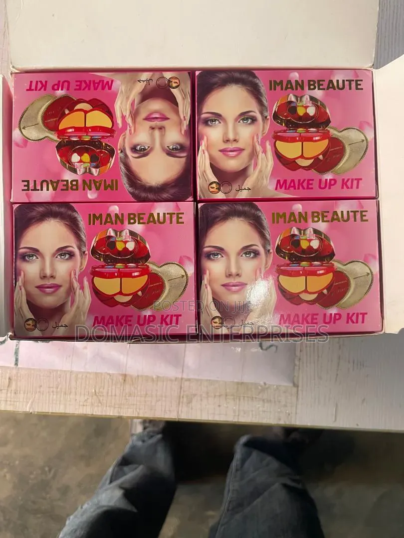 Best Make Up Kit(iman Beauty)