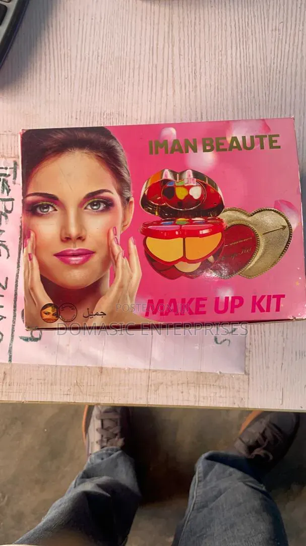 Best Make Up Kit(iman Beauty)