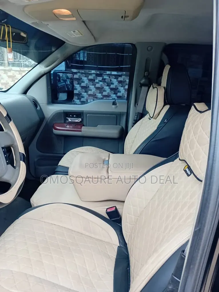 Ford F-150 2010 Black