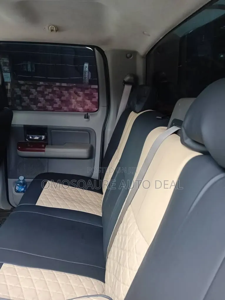 Ford F-150 2010 Black