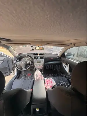 Toyota Camry 2009 Silver