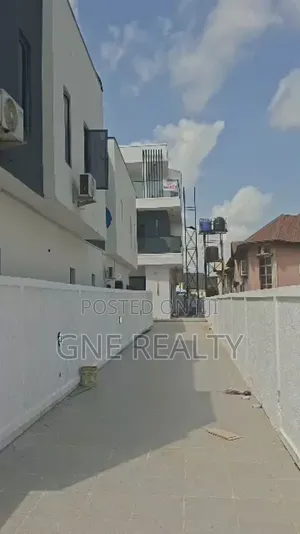 Furnished 7bdrm Duplex in Ago Palace for sale