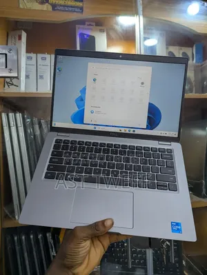 Laptop Dell Latitude 5420 16GB Intel Core i7 SSD 512GB