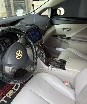Toyota Venza AWD 2010 Green