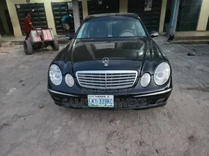 Mercedes-Benz E350 Base 4Matic Sedan AWD (3.5L 6cyl 5A) 2007 Black