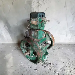 Clean Vintage Viking Lister-Type Diesel Engine