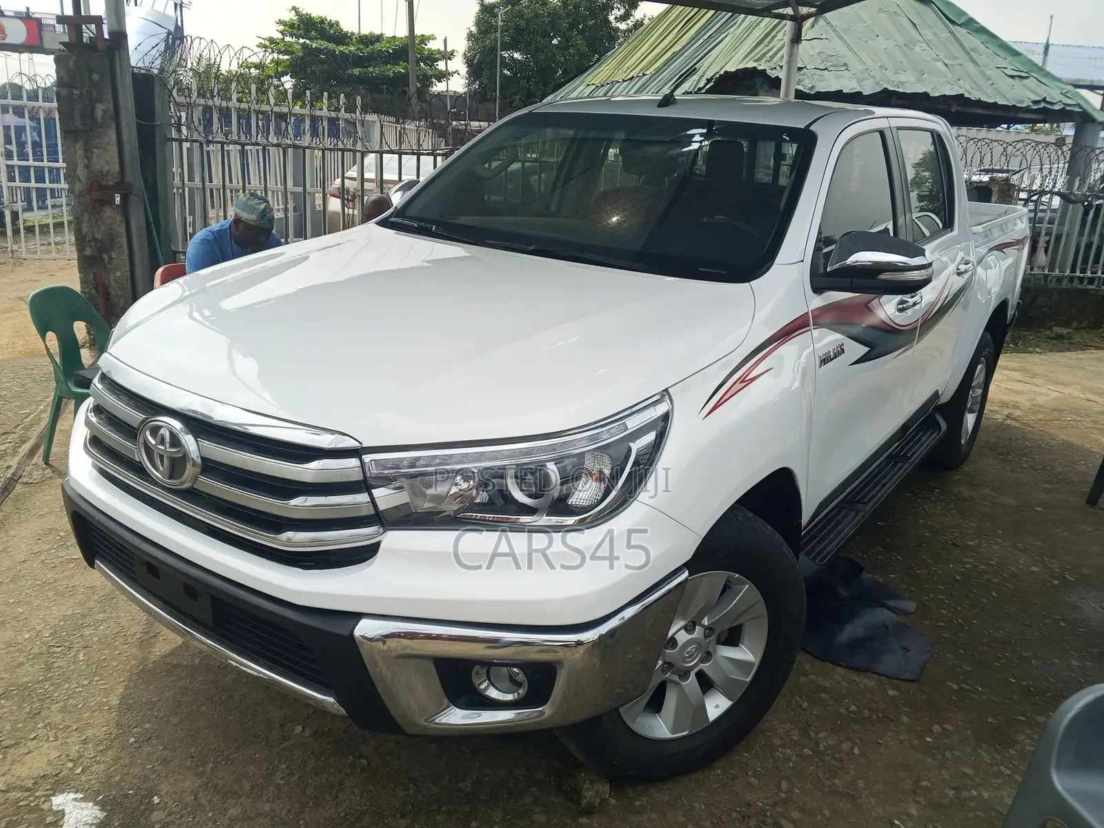 Toyota Hilux 2017 White