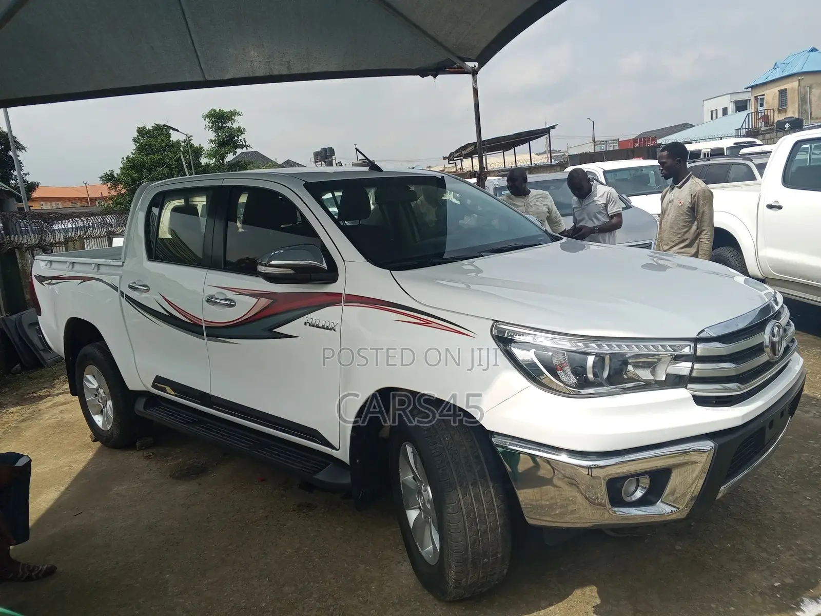 Toyota Hilux 2017 White