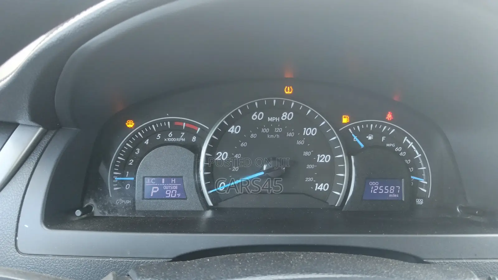 Toyota Camry 2012 Silver