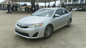 Toyota Camry 2012 Silver