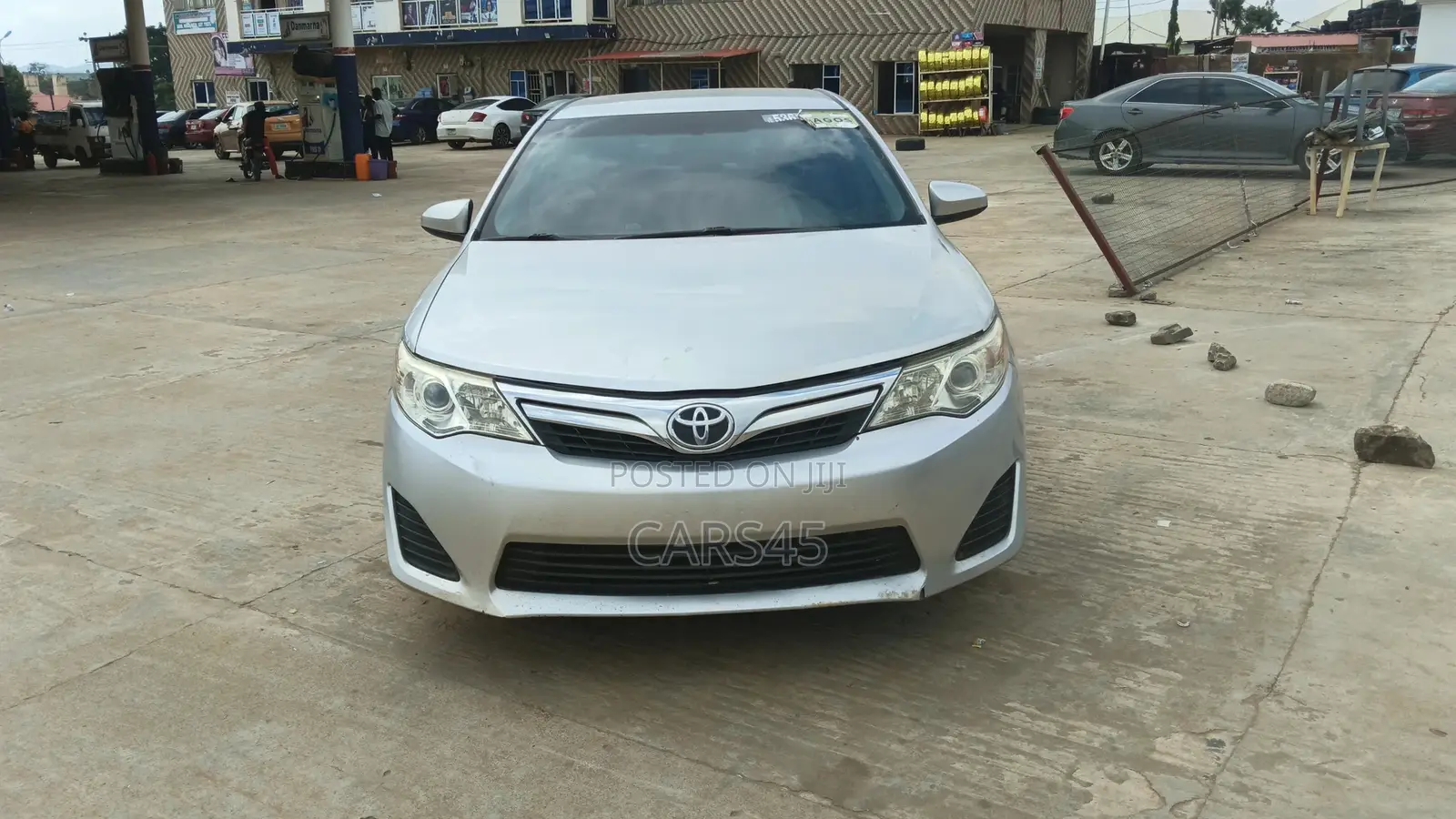 Toyota Camry 2012 Silver