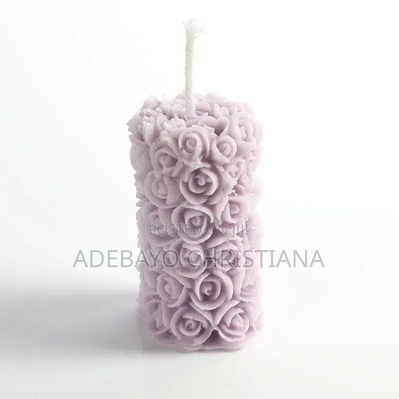 Cylindrical Roses Scented Candle