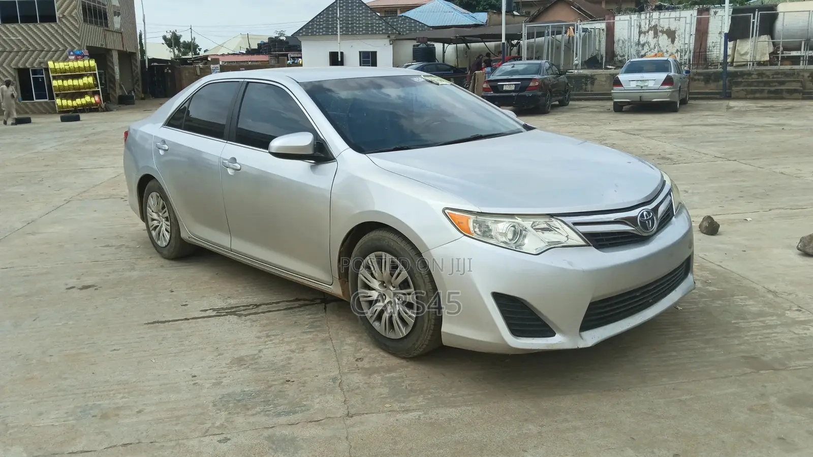Toyota Camry 2012 Silver