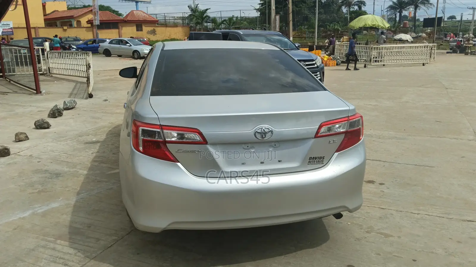 Toyota Camry 2012 Silver