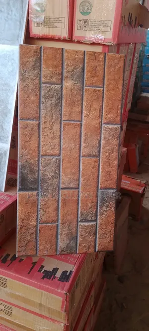 Crack Wall 25x50cm