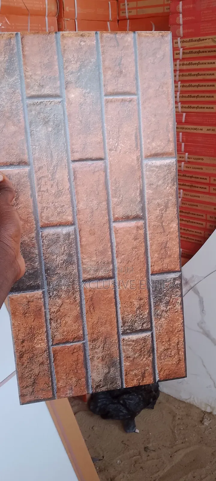 Crack Wall 25x50cm
