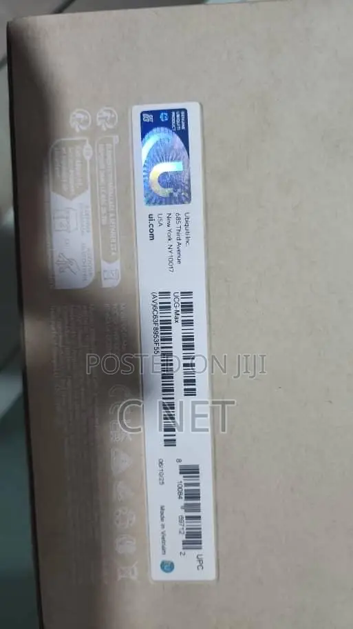 Ubiquiti Cloud Gateway Max