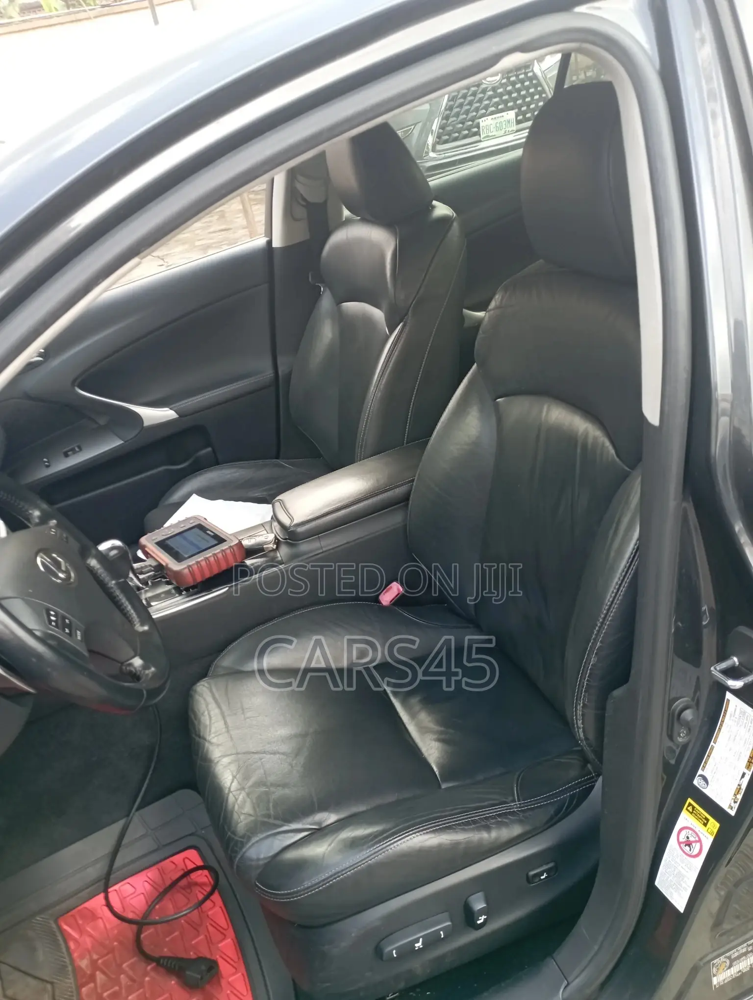 Lexus IS 250 2010 Black