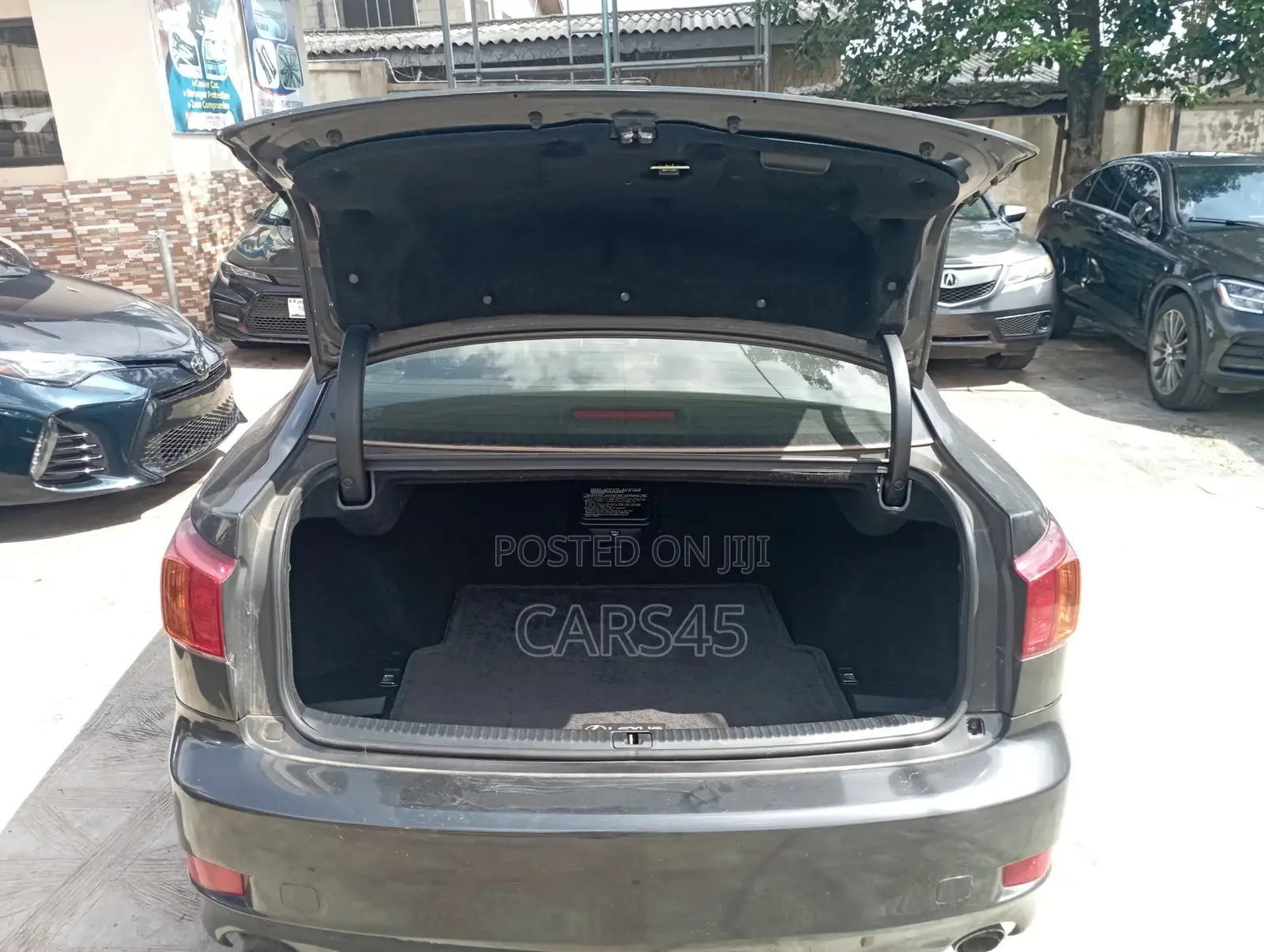 Lexus IS 250 2010 Black