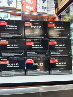Canon Eos R50 - Rf -S 18-45mm F4.5 -6.3 IS STM KIT