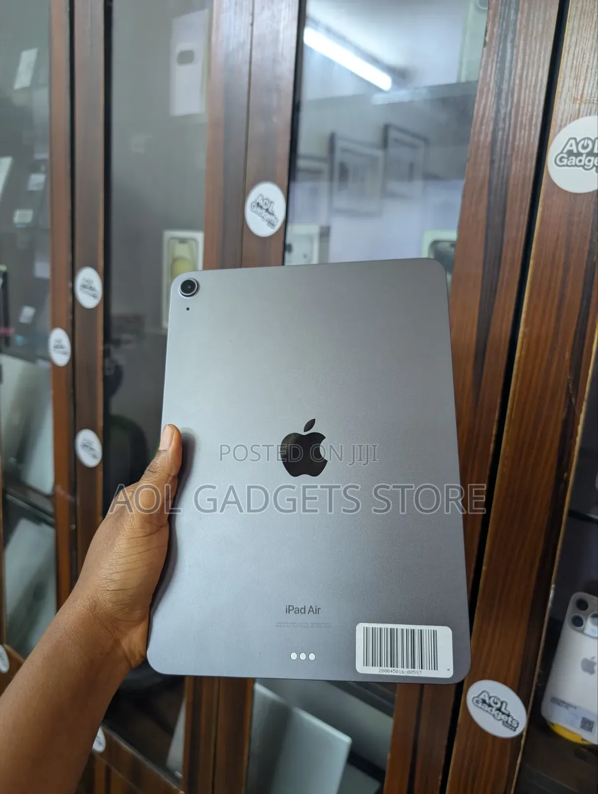 Apple iPad Air (2022) 64 GB Gray