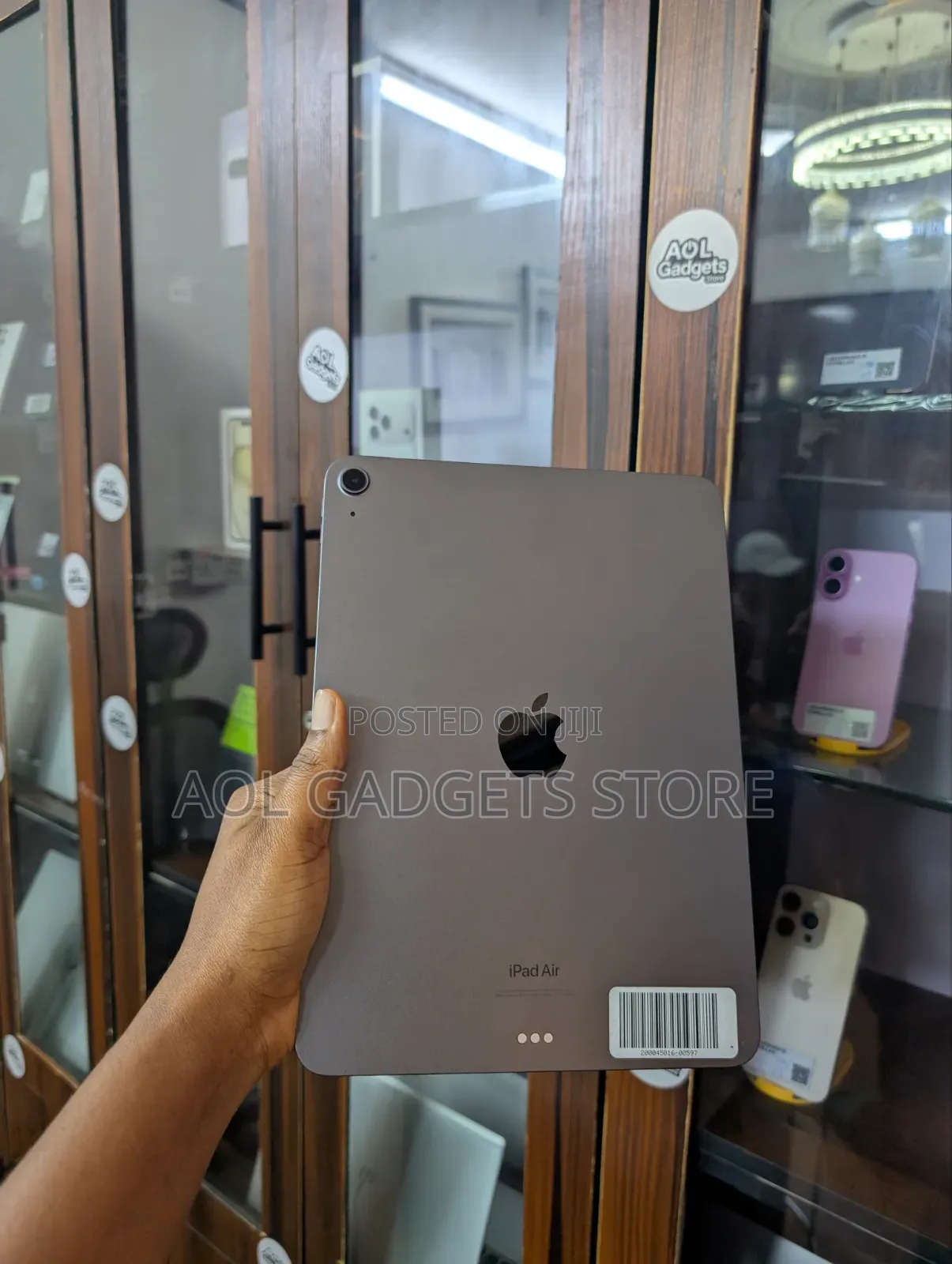 Apple iPad Air (2022) 64 GB Gray