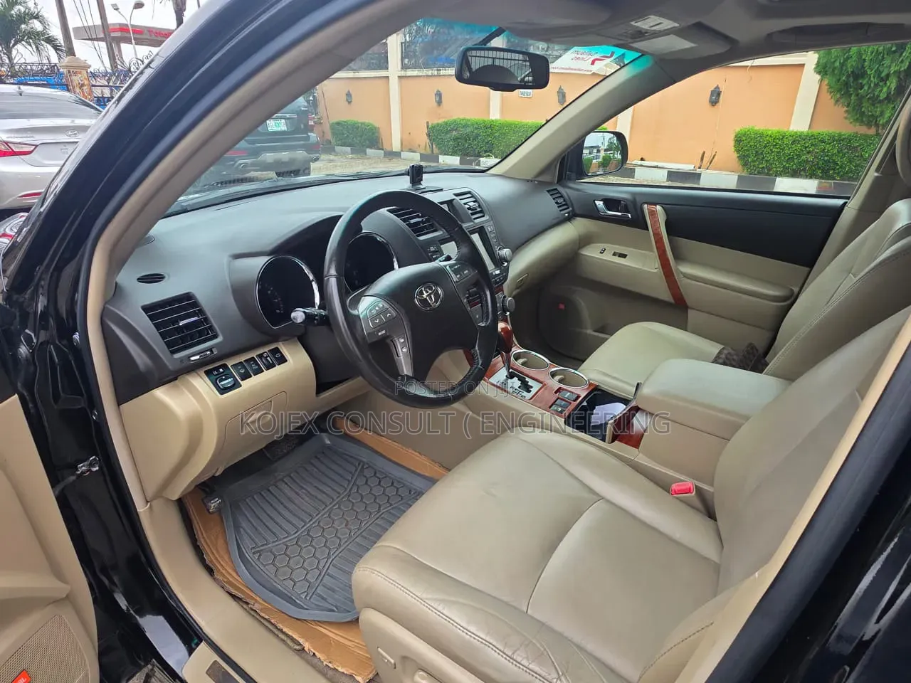 Toyota Highlander 2010 Black