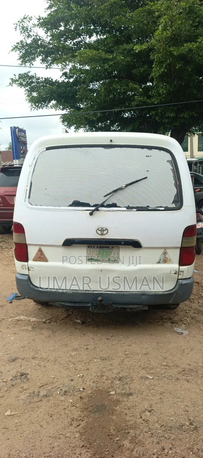 Toyota HiAce 2006 White