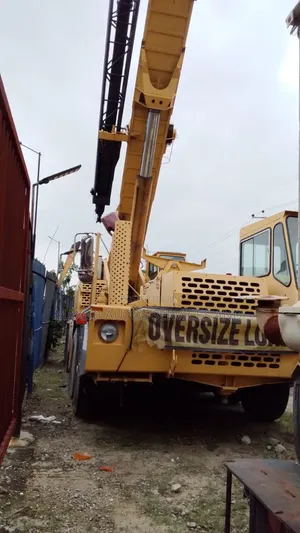 Grove Motor Crane 120 Ton