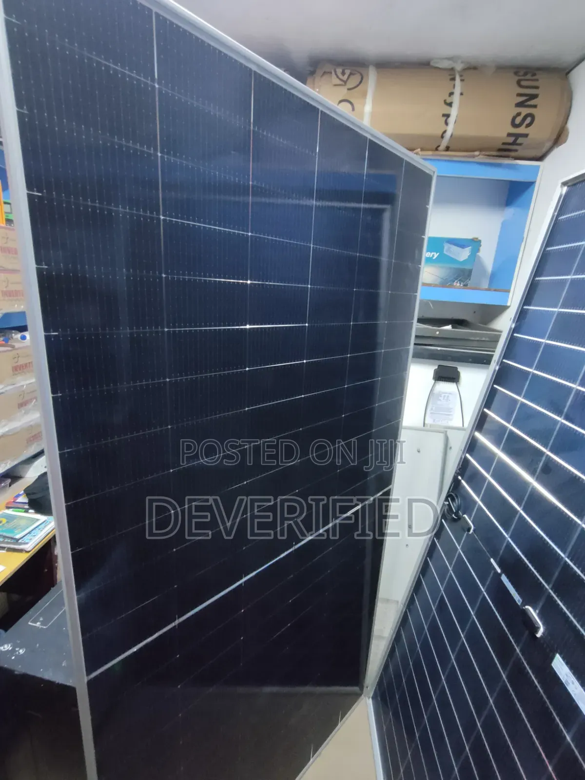 650w Jinko Monocrystaline Solar Panel