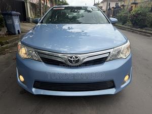 Toyota Camry XLE V6 4dr Sedan (3.5L 6cyl 6A) 2012 Blue