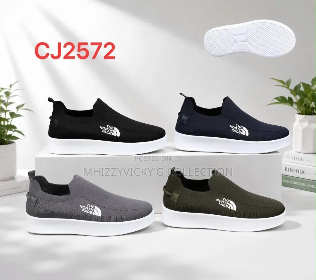 Men's Knitted Slip-on Sneakers -