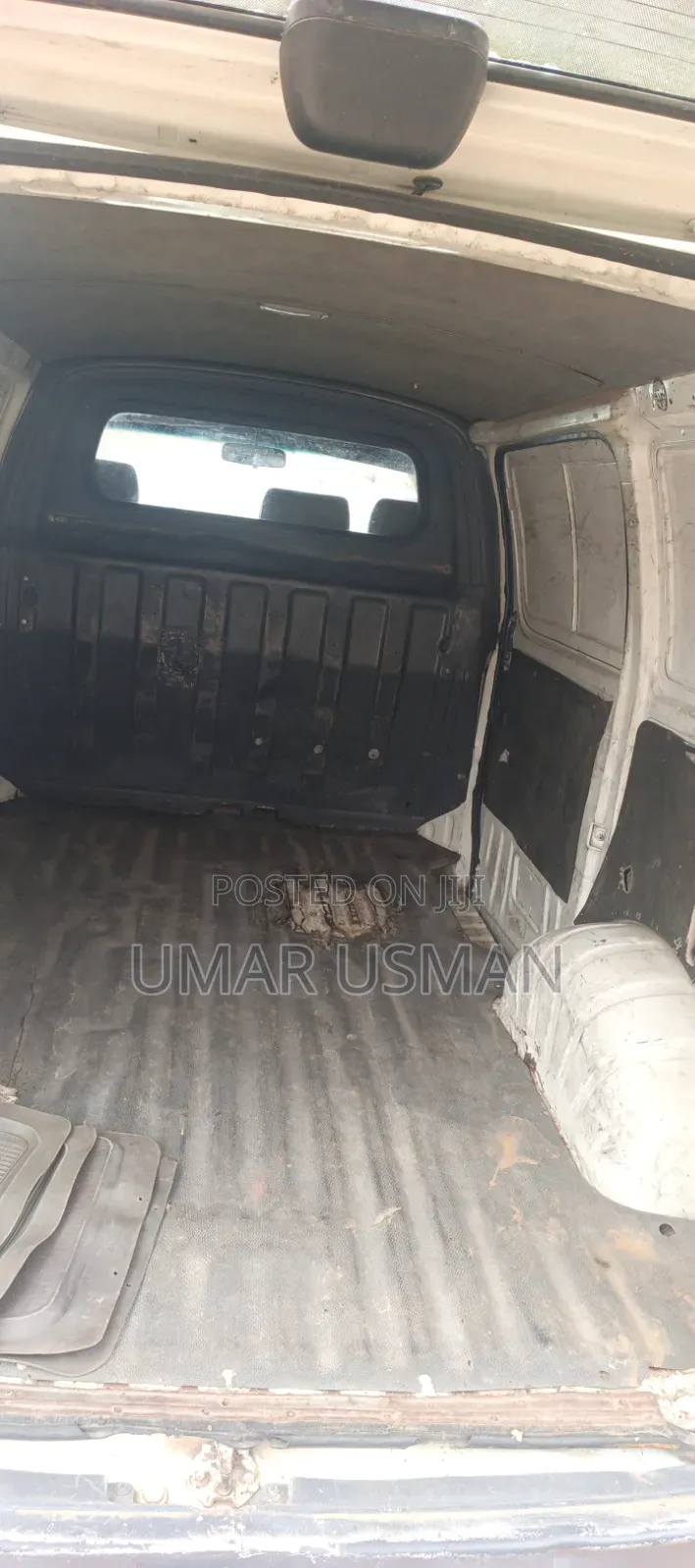 Toyota HiAce 2006 White