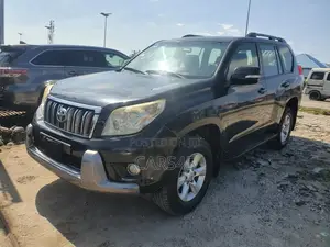 Toyota Land Cruiser Prado 2011 Black