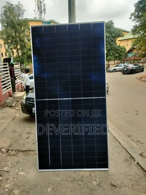 650w Jinko Monocrystaline Solar Panel