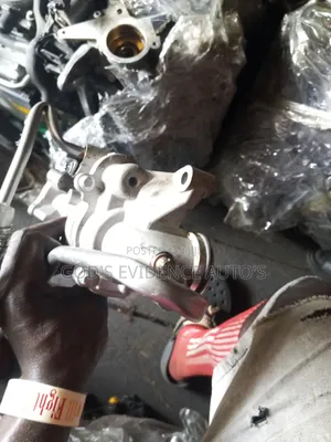 Benz Water Pump W274 GLC, C300