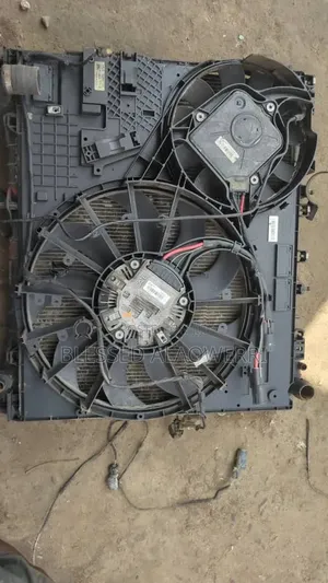 Radiator Fan Range Rover 2015