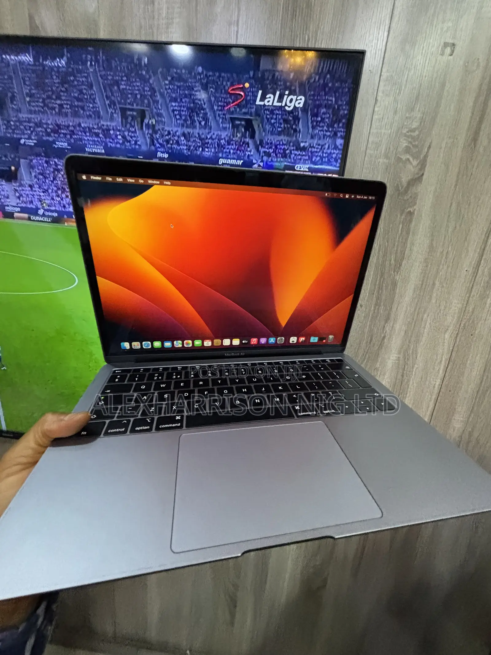 Laptop Apple MacBook Air 2019 8GB Intel Core i5 SSD 256GB