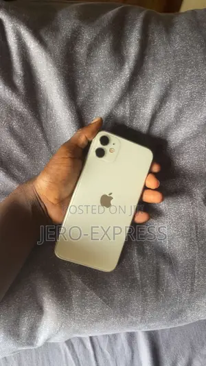 Apple iPhone 11 128 GB Green