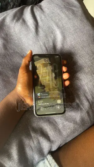 Apple iPhone 11 128 GB Green