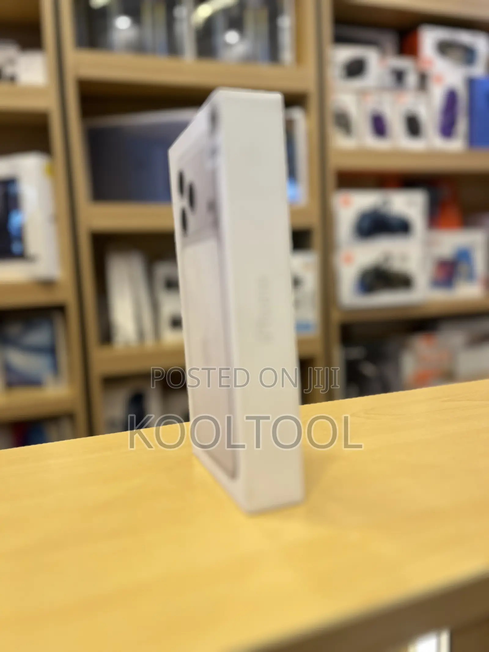 New Apple iPhone 17 Pro Max 2 TB Silver