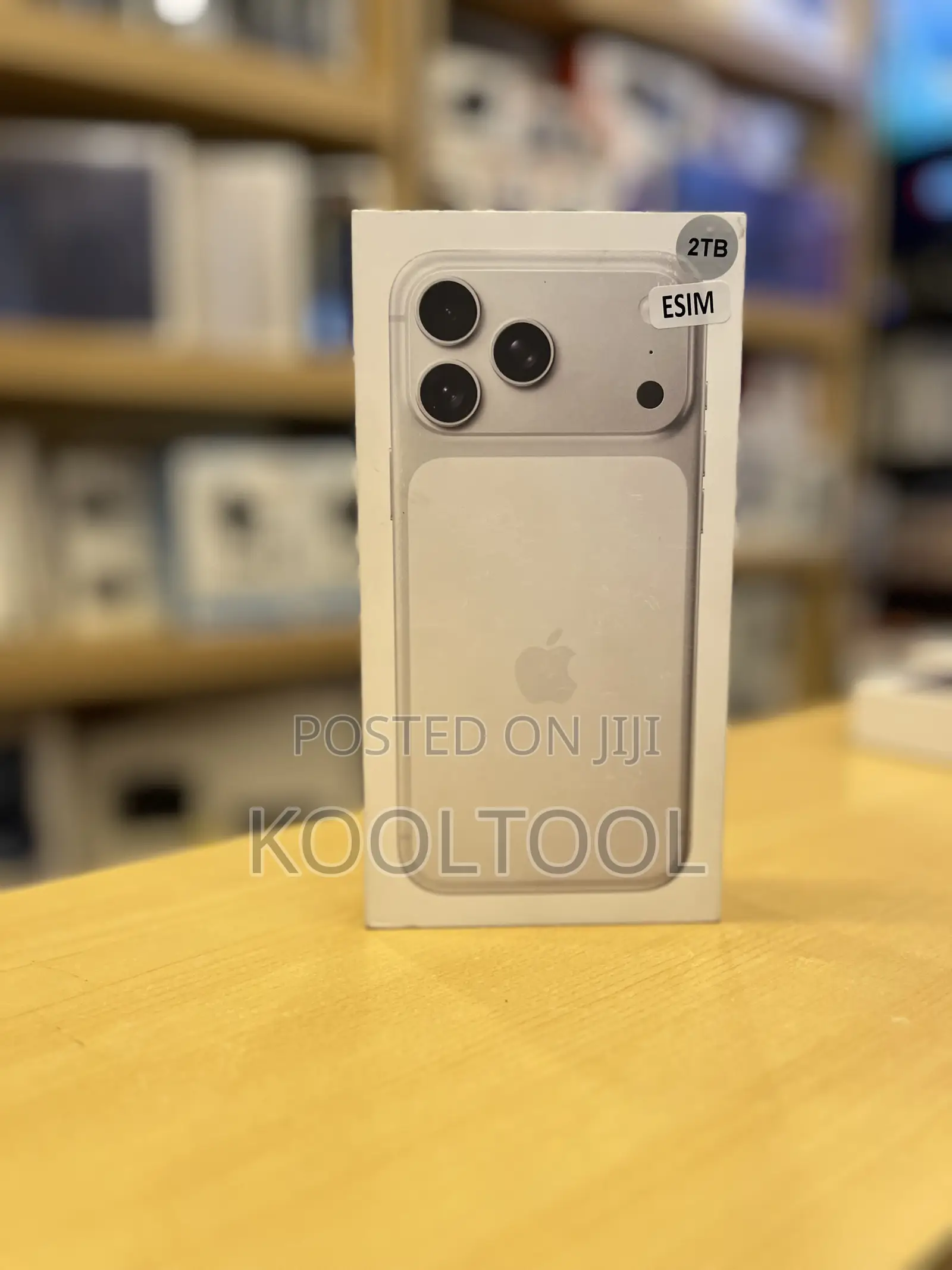 New Apple iPhone 17 Pro Max 2 TB Silver