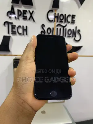 Apple iPhone SE 64 GB Black