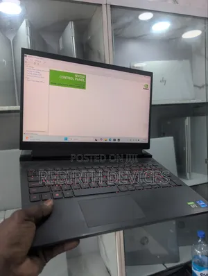 Laptop Dell G15 5520 16GB Intel Core i7 SSD 1T