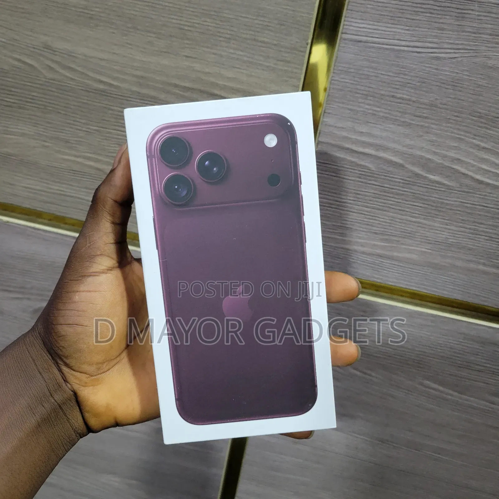 New Apple iPhone 18 Pro Max 512 GB Red